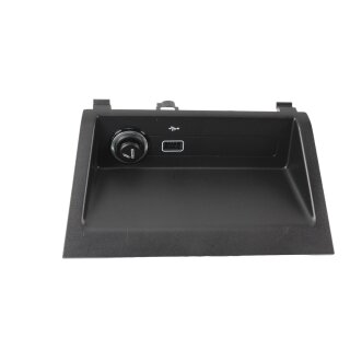USB Aschluss 12V Zigarettenanzünder Verkleidung 6V0857367D Skoda Fabia III NJ3
